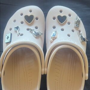 CROCS Kids Cream Slippers with Fun Charms